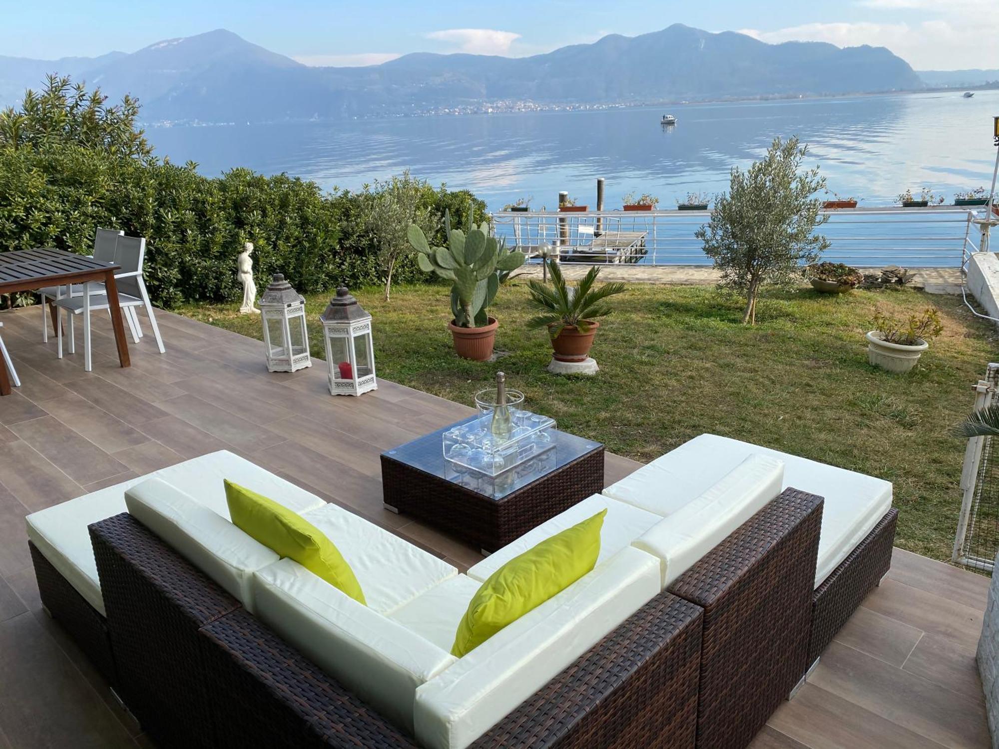 Villa Anastasye Your Lakefront Vacation Rental Predore Exterior foto
